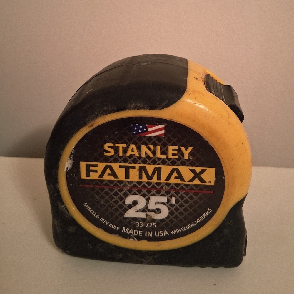 Stanley FatMax 25-Inch Black and Yellow Tape Measure